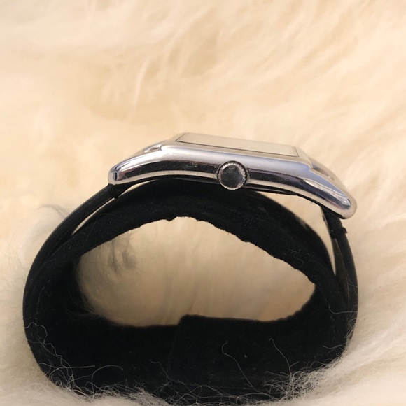 Marc Jacob’s black leather watch - Picture 4 of 5